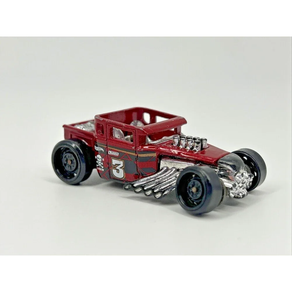 2018 HOT WHEELS BONE SHAKER #3 RED 1:64 DIECAST 2 3/8